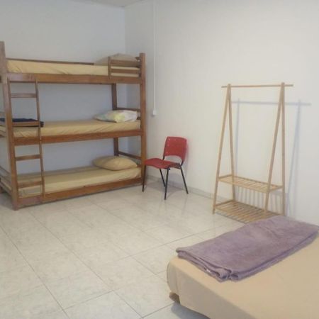 Hostel Proximo A Shopping Total - Rodoviaria - Hosp Presidente Vargas بورتو أليغري المظهر الخارجي الصورة
